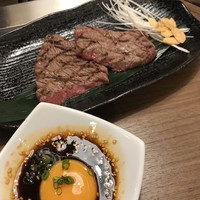 焼肉 大香園 - レアステーキ