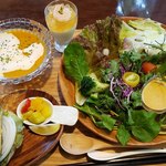 CAFE HACHISU - パンのランチ