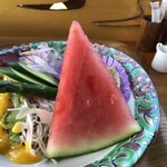 カフェアンドショップ ロータスランド - 2019/08/07
      モーニングＡセット 380円
      ・ゆで卵、餡子、有機コーヒー
      おまかせセット 550円
      ・トマたま天津飯
      ・玉ねぎシューマイ
      ・フレッシュサラダ
      ・スイカ