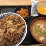 吉野家 - 牛丼超特盛 とん汁キムチセット 1060え  玉子 70円