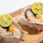 Shusai Okada - 生牡蠣食べ比べ