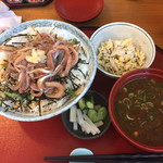 旬食健美  田しろ - 2019年8月時点  いわし丼大盛り(鰯増量・ご飯大盛り)¥900