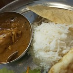 印度料理シタール - バスティマ米、チキンカレー