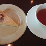 FLORE CAFĒ　 - チーズケーキ＆アールグレイ