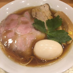 なにわ 麺次郎 - 地鶏醤油らーめん950円