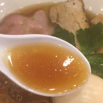 なにわ 麺次郎 - 地鶏醤油らーめん950円