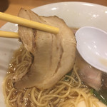 なにわ 麺次郎 - 地鶏醤油らーめん950円