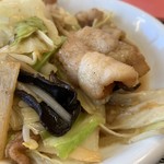 Te Uchi Ra Men Chinrai - 肉野菜炒め