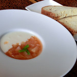 手打ち蕎麦とフレンチの やな木 - ＜2012年1月＞お米とにんにくのポタージュと野菜スープのハーモニー、自家製白ワインのパン