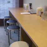 麪家ひばり - 店内（カウンター席）