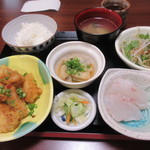 和食屋おはこ十八番 - とり天みそだれ和え定食　800円