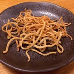 Teuchi Soba Busanjin - お通しの揚げ蕎麦