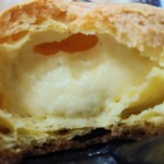 セブンイレブン - 濃厚バニラカスタードのシュークリーム184kcal120円