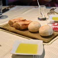 オチェーアノ - パンとオリーブオイル