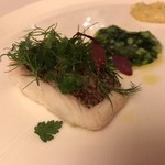 イル・テアトロ - 真鯛のヴァポーレブロッコリーと青さ海苔のソースとサルサ・バニェット