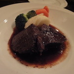 Brasserie Vendange - 和牛頬肉の赤ワイン煮込み