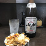 中華そば べんてん - 「ビール中」550円とお通し
