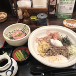 Sojibou - ねぎとろ丼と冷やし月見山かけそばの定食