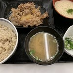 Yoshinoya - 魅力的な麦とろ御膳を！