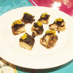 ガラムマサラ - チキンの黒ゴマ焼き