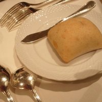 メゾン ポール・ボキューズ - パンおいし