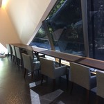 ブランジェ浅野屋 - 暑い日差しを凌いで一息