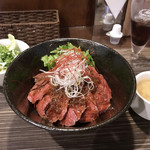 113161578 - ランチ 赤身ステーキ丼M