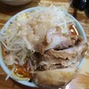 ラーメン二郎 - 料理写真:小ラーメン+豚増し+辛い奴※ニンニク、アブラ