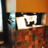 37 Steakhouse & Bar - 外観