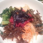 焼肉 名門 - ユッケビビンバ