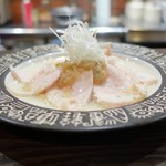 トリワイン ＰＩＫＯＳＨＨＨＵ - ピリッとよだれ鶏