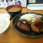 Harumiya - ビーフコロッケ定食