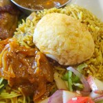 ロイヤルグリーン レストランアンドバー - 2周年プレート(チキンビリヤニ、ゆで玉子)