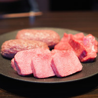 焼肉うしごろ 銀座並木通り店 - お肉たち♡