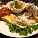 DINING BAR GALLO+++ - 前菜5種盛