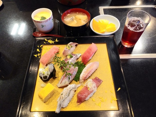 独楽寿司 相模原橋本店 橋本 回転寿司 食べログ 独楽寿司 相模原橋本店 橋本 回転寿司 食べログ
