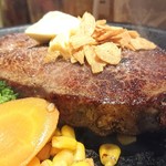 松本ステーキ - これでランチタイム価格(ご飯スープ、サラダとセットで)
