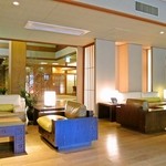 嵯峨沢館 - 2012/Jan.　フロントロビー、ゆったりしています