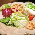 嵯峨沢館 - 2012/Jan.　地の野菜サラダ