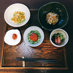 神代の湯 - 既に用意されているおかず達