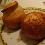 プティポワン - 自家製パン
