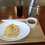 リングアワールドカフェ - ●ﾊﾟｽﾀﾗﾝﾁ(選択、ｴﾋﾞｸﾘｰﾑ)850+ｱｲｽｺｰﾋｰ150 +税80=1,080円