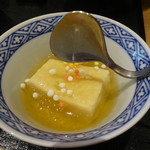 お料理 とみやま - 本日の海鮮丼御膳の胡麻豆腐