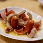 波へい - 赤タコウィンナー 〜みんな大好きタコさんウィンナー。ブラックペッパーをきかせて〜