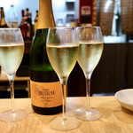 波へい - パゴサール・カヴァ・ブリュット・ナチュレ