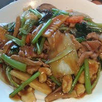 四川豆花飯荘 東京店 - 五目焼きそば