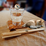 サチ カフェ - おひや