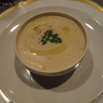 キャトルラパン - エビイモのスープ