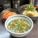 旨辛タンメン 荒木屋 - 生姜醤油つけ麺ミニ麻婆丼セット900円、チャーシュー100円