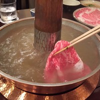 ざくろ TBS店 - 黒毛和牛のしゃぶしゃぶ